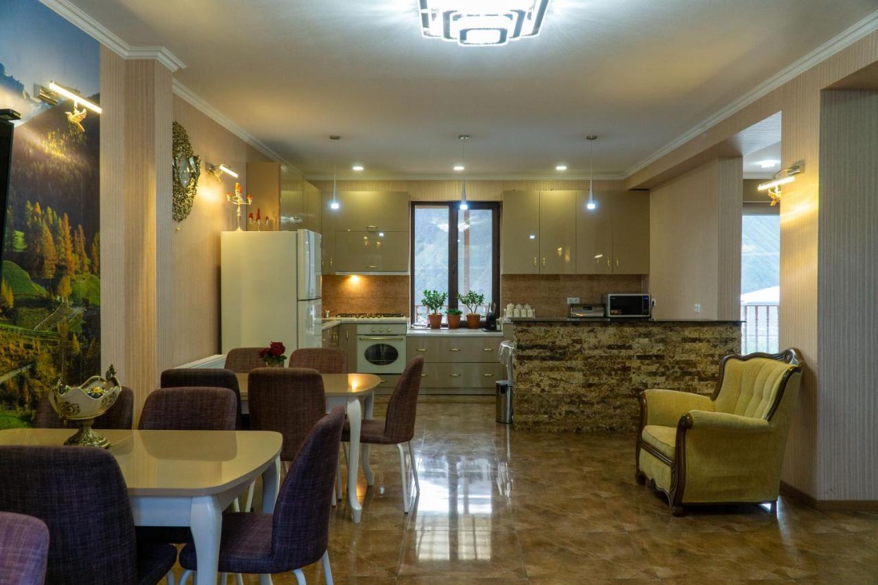Hotel Diamond Kazbegi Exterior photo