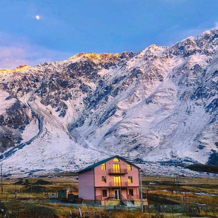 Hotel Diamond Kazbegi Exterior photo